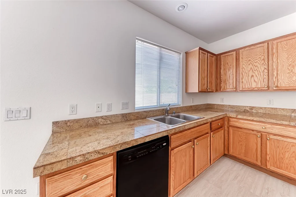 7892 Villa Salsa, Las Vegas, NV 89131