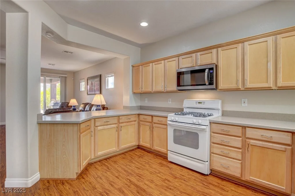 7152 Fairwind Acres, Las Vegas, NV 89131
