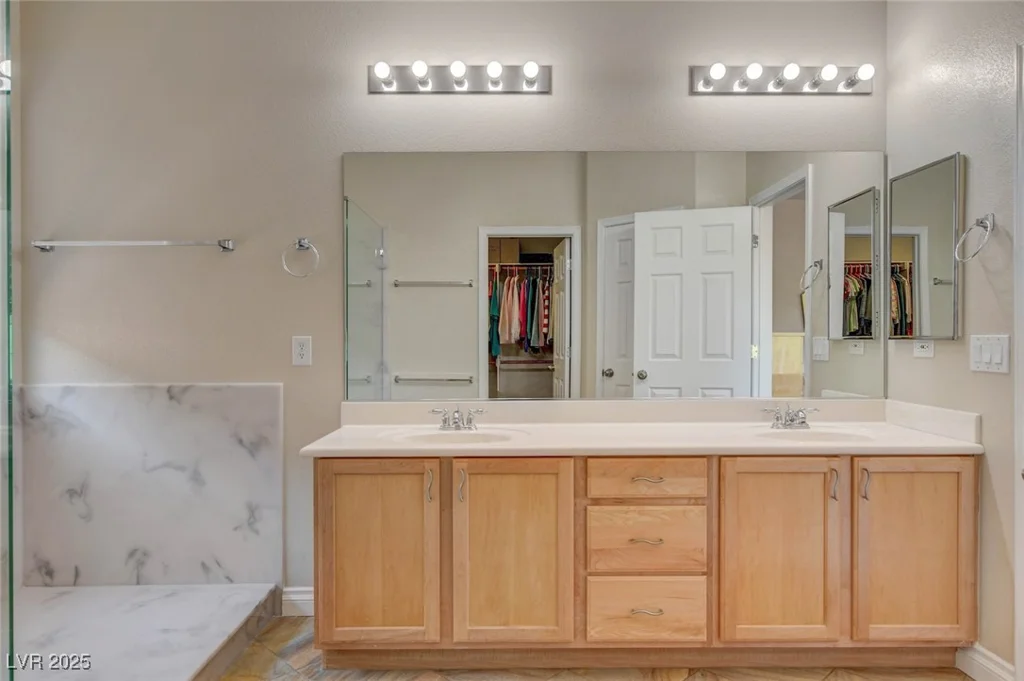 7152 Fairwind Acres, Las Vegas, NV 89131