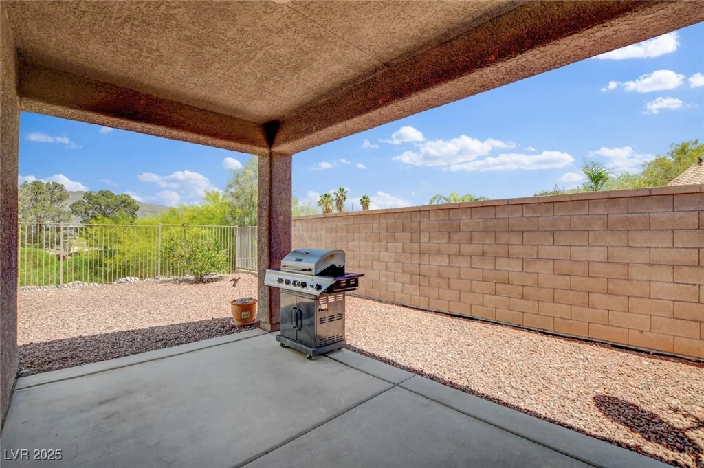 7152 Fairwind Acres, Las Vegas, NV 89131