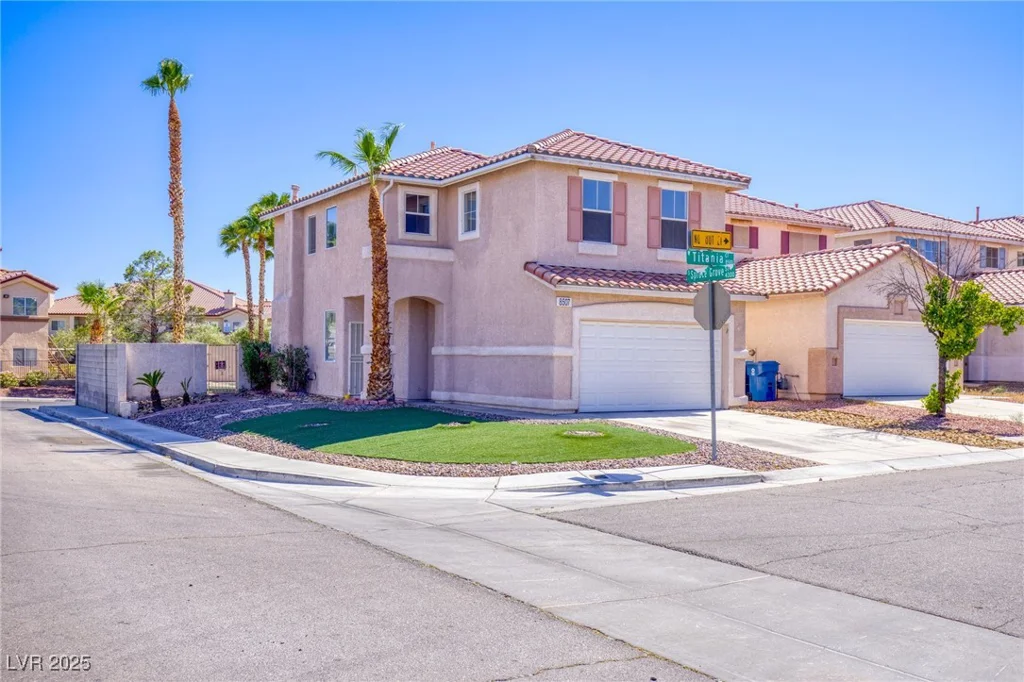 8507 TITANIA, Las Vegas, NV 89147