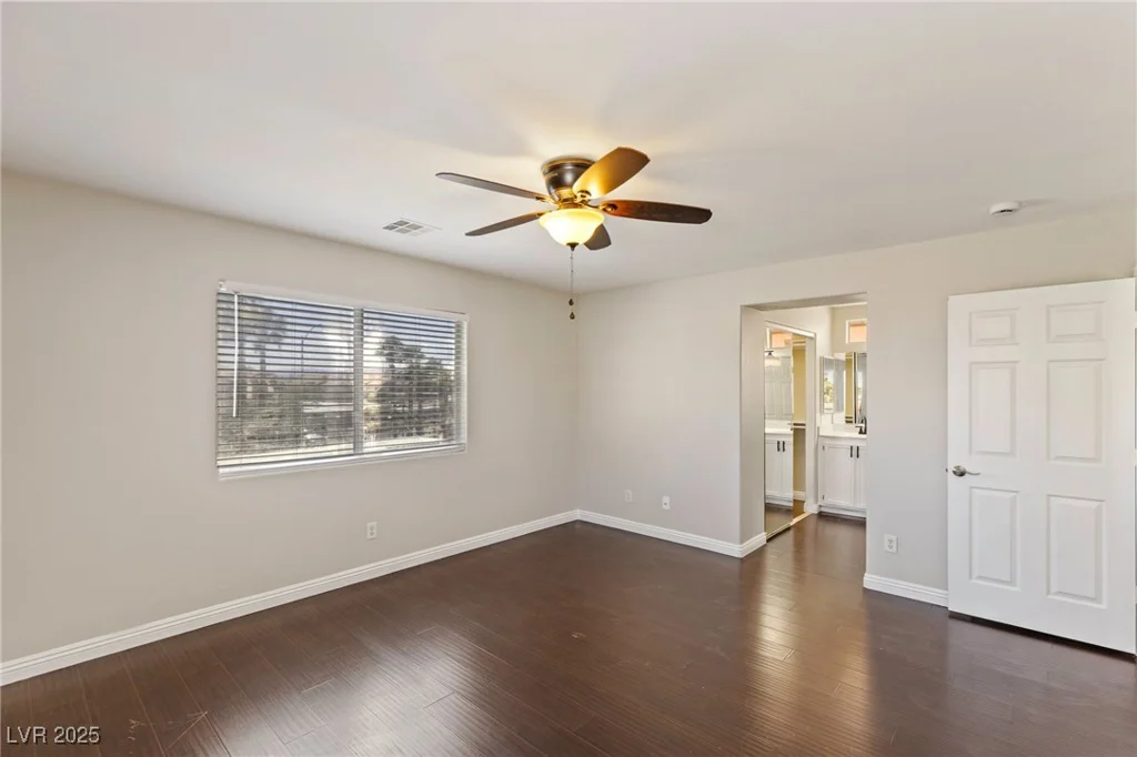 8507 TITANIA, Las Vegas, NV 89147