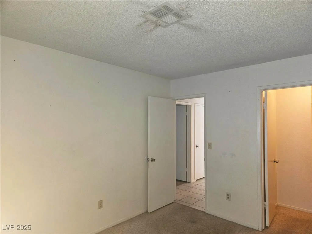1128 Willow Tree, Las Vegas, NV 89128