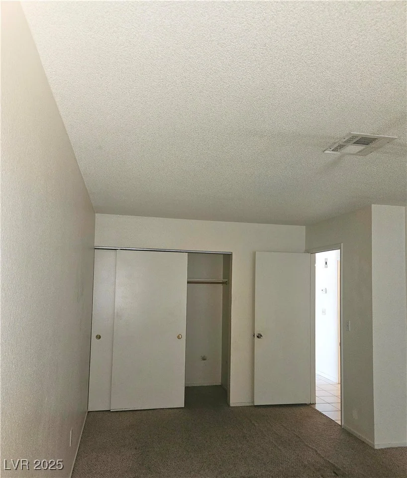 1128 Willow Tree, Las Vegas, NV 89128