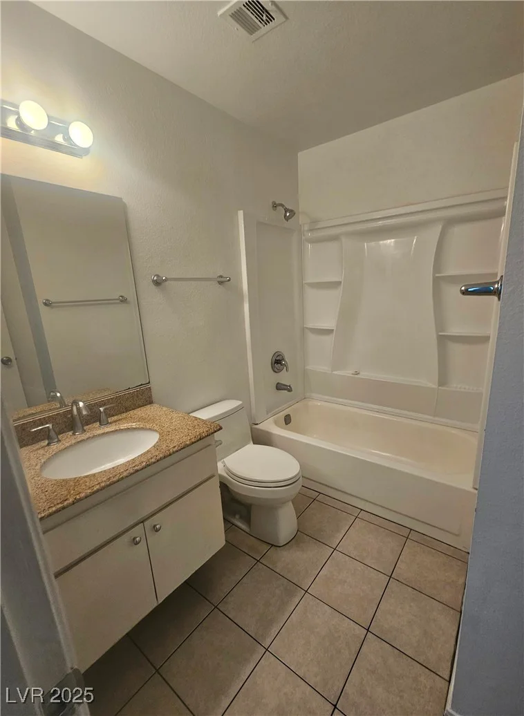 1128 Willow Tree, Las Vegas, NV 89128