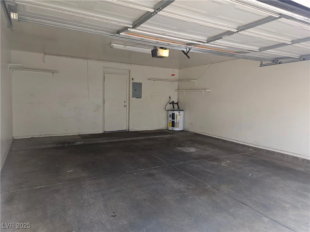 1128 Willow Tree, Las Vegas, NV 89128