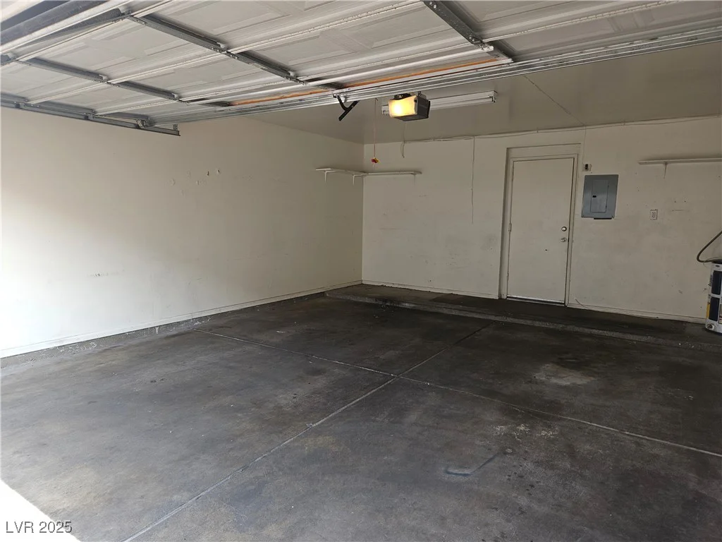 1128 Willow Tree, Las Vegas, NV 89128