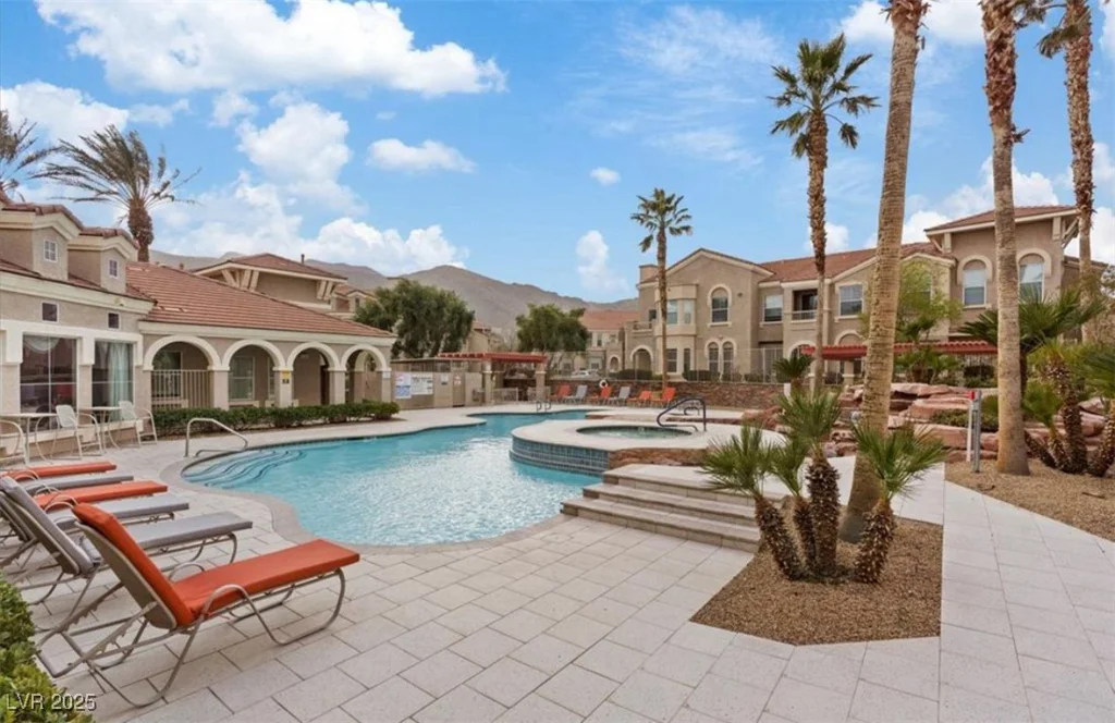 10550 Alexander, Las Vegas, NV 89129
