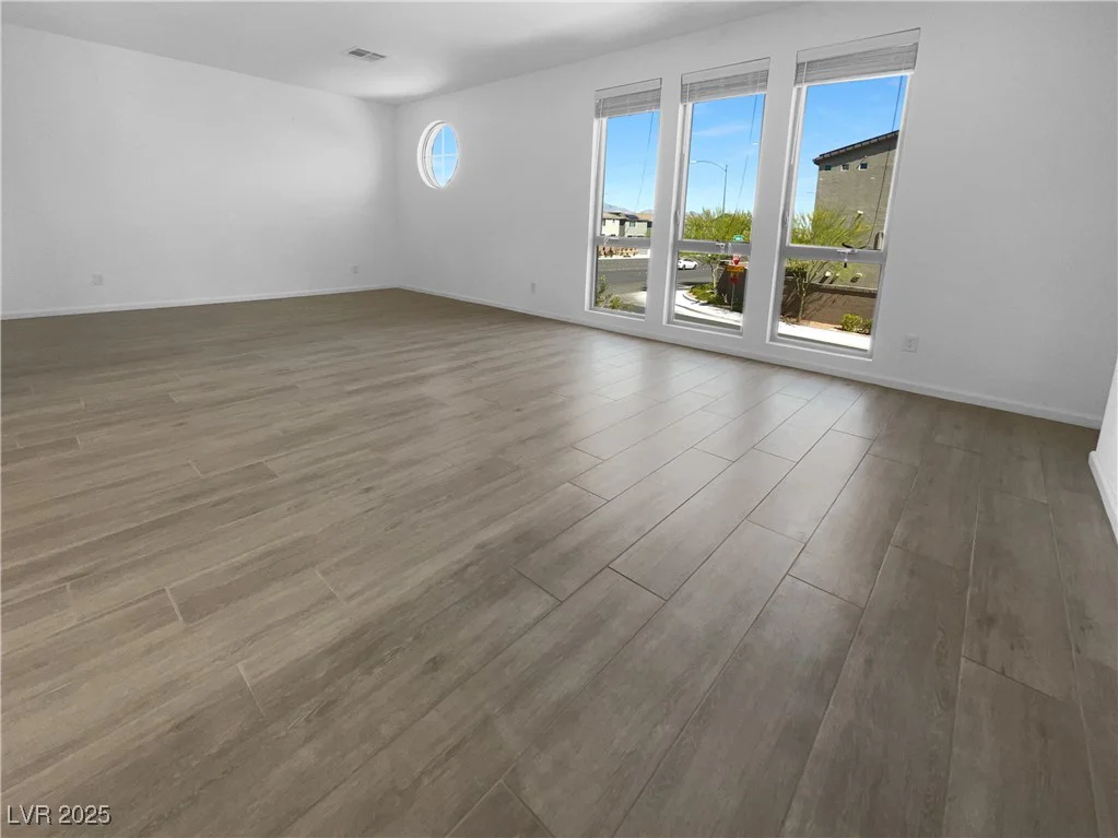 7791 Misty Oaks, Las Vegas, NV 89113