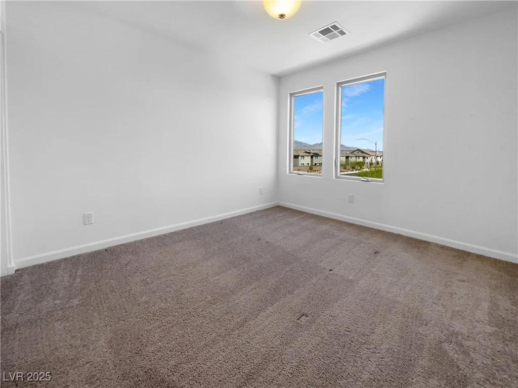 7791 Misty Oaks, Las Vegas, NV 89113