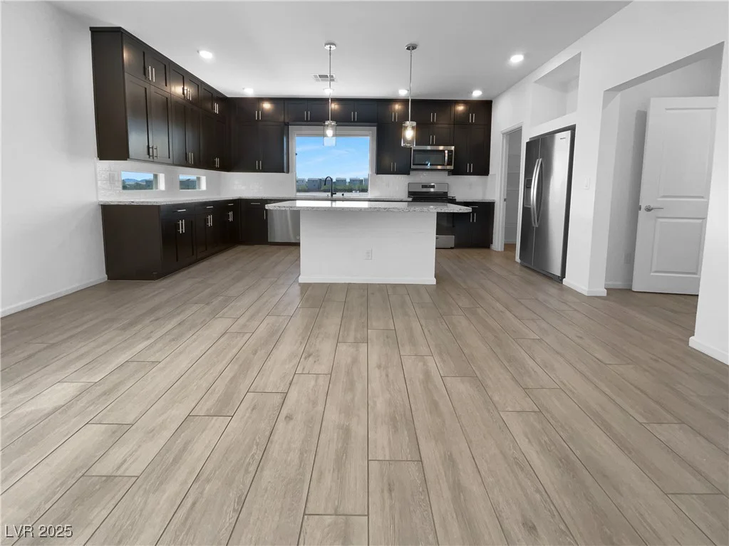 7791 Misty Oaks, Las Vegas, NV 89113