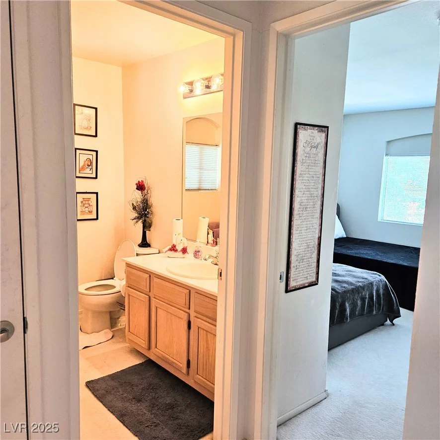 5415 Harmon, Las Vegas, NV 89103