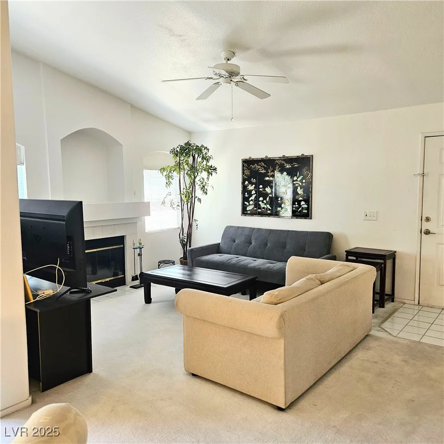 5415 Harmon, Las Vegas, NV 89103
