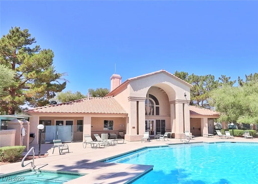 5415 Harmon, Las Vegas, NV 89103