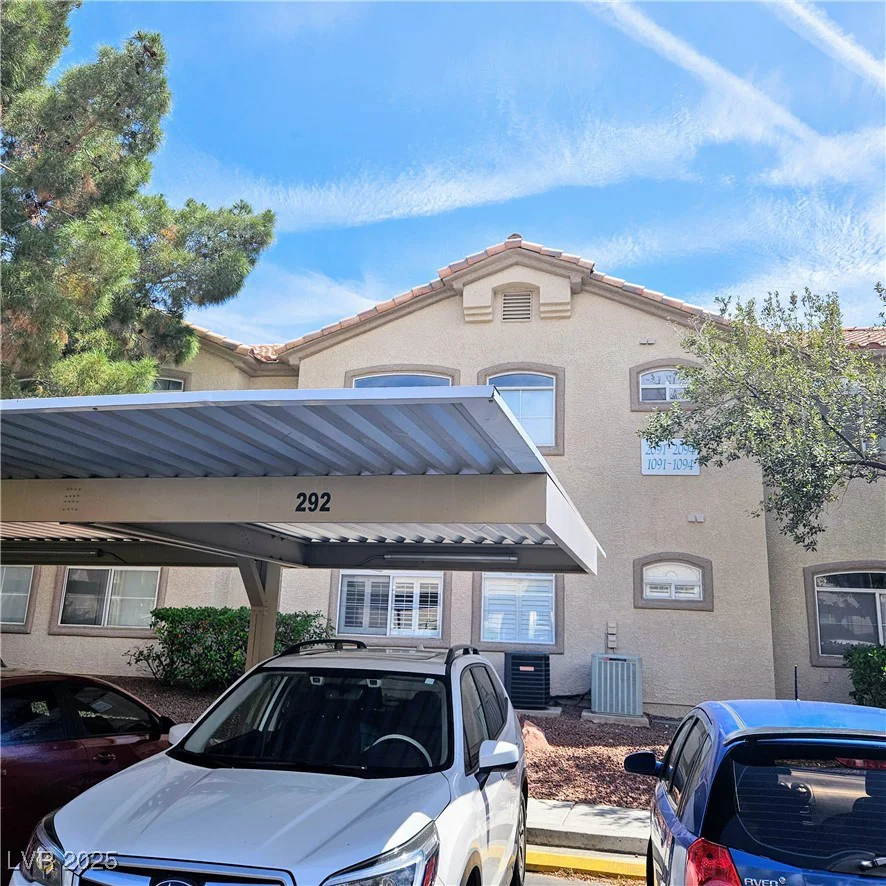 5415 Harmon, Las Vegas, NV 89103