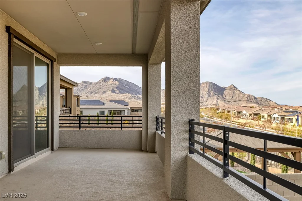 180 Native Stone, Las Vegas, NV 89138