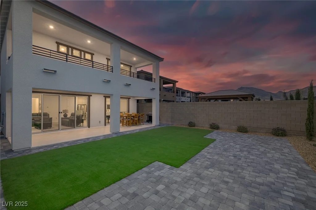 180 Native Stone, Las Vegas, NV 89138