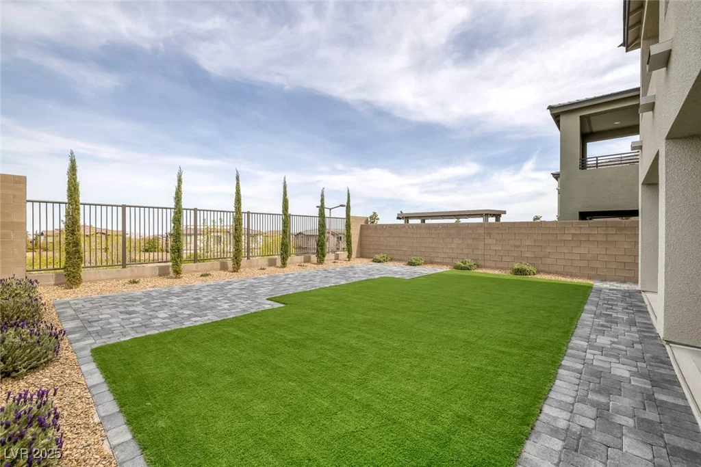 180 Native Stone, Las Vegas, NV 89138