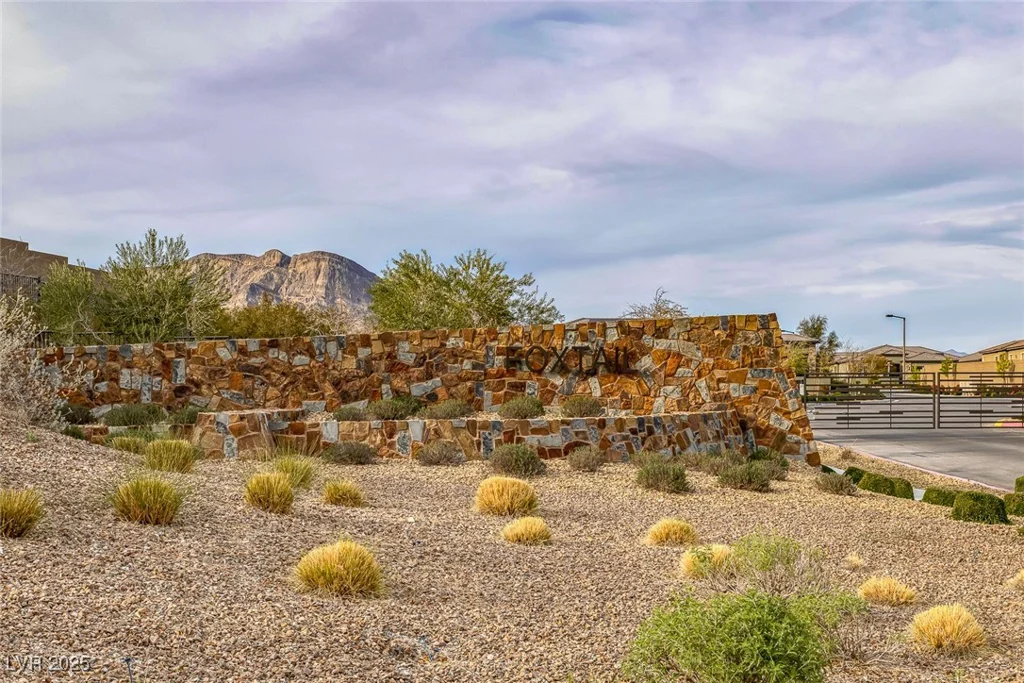 180 Native Stone, Las Vegas, NV 89138