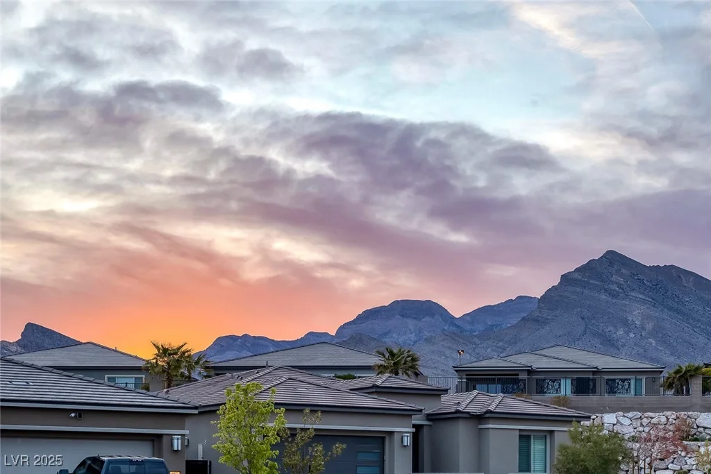 180 Native Stone, Las Vegas, NV 89138
