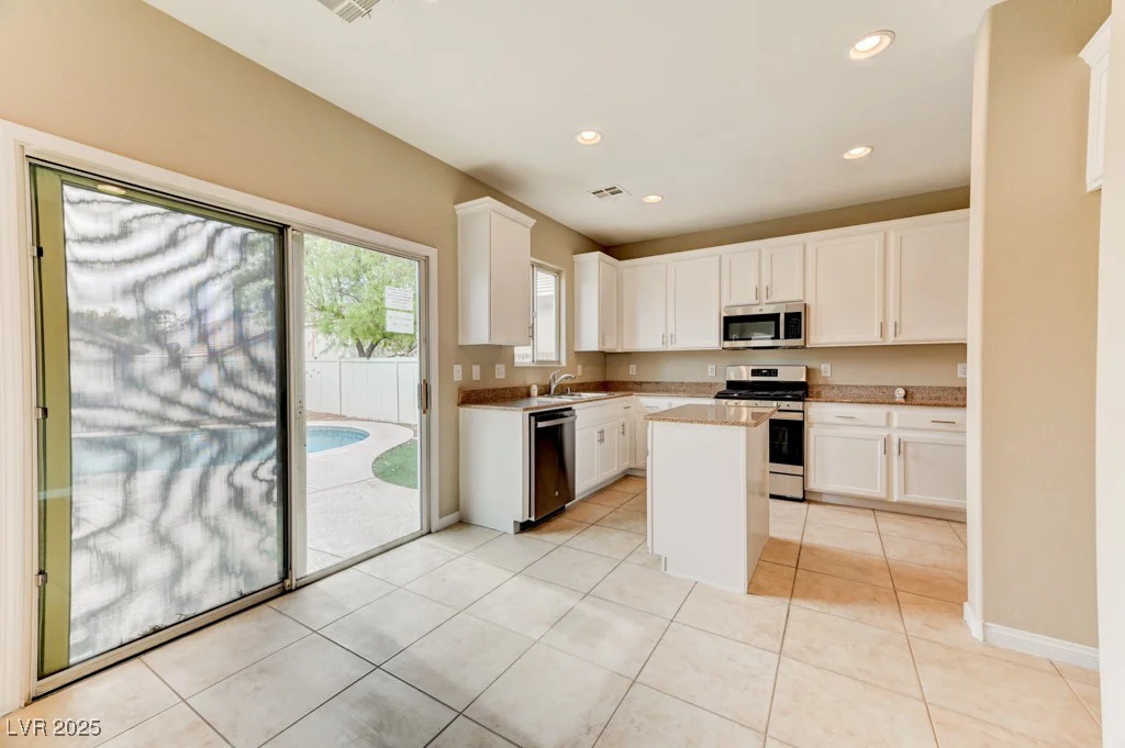 3743 Prairie Orchid, North Las Vegas, NV 89081