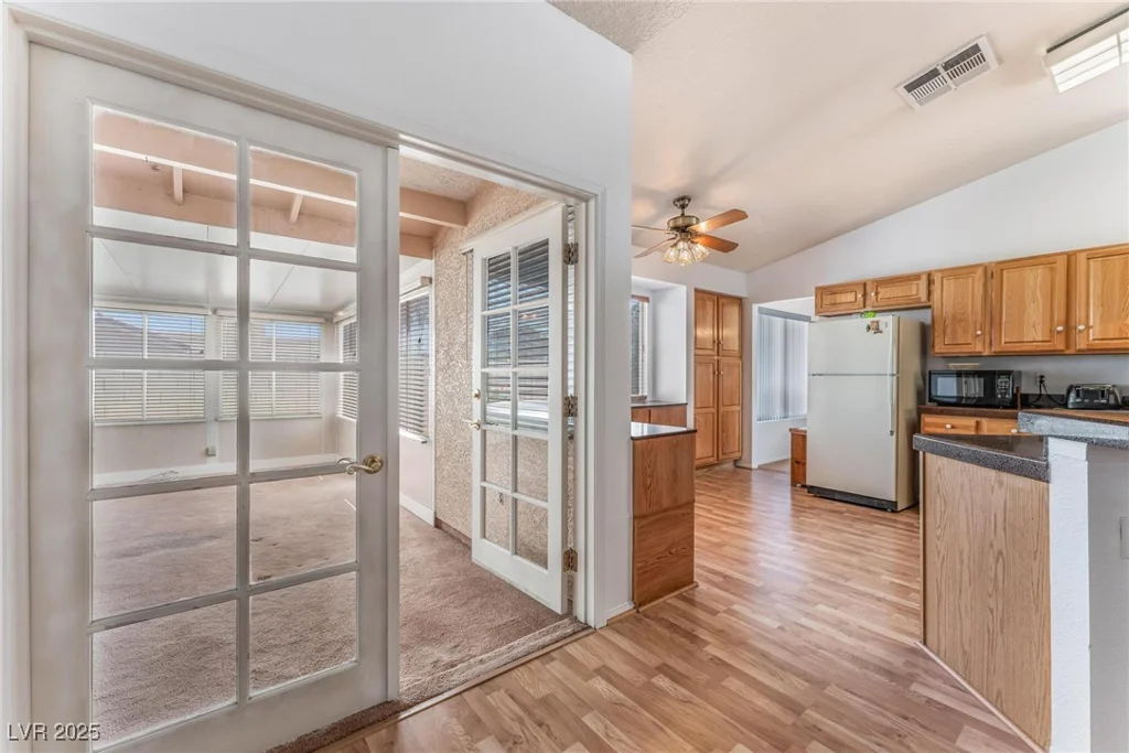 2086 Angel Falls, Henderson, NV 89074