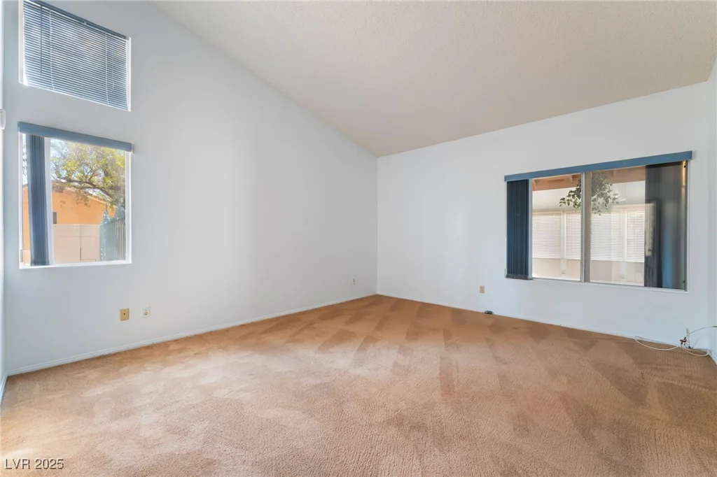 2086 Angel Falls, Henderson, NV 89074