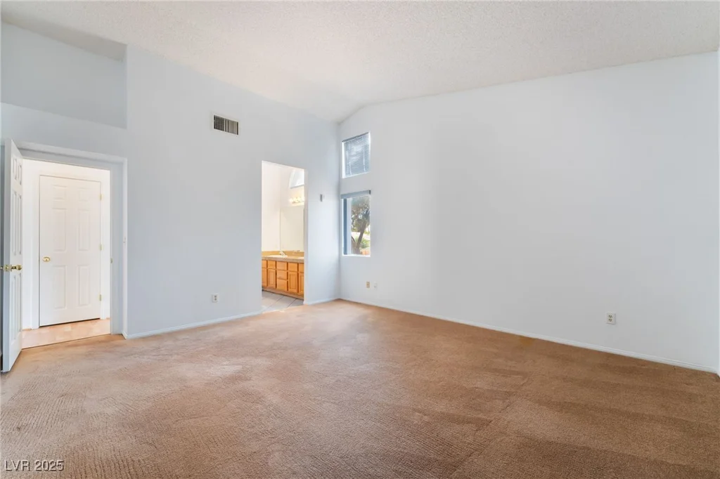 2086 Angel Falls, Henderson, NV 89074