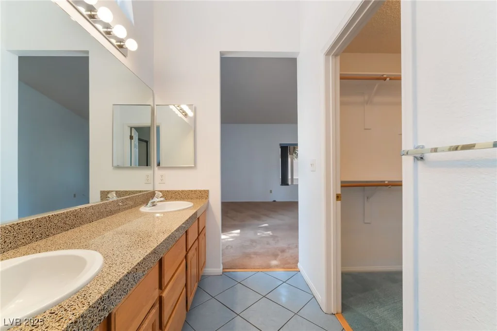2086 Angel Falls, Henderson, NV 89074
