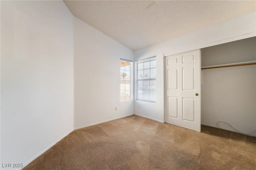 2086 Angel Falls, Henderson, NV 89074