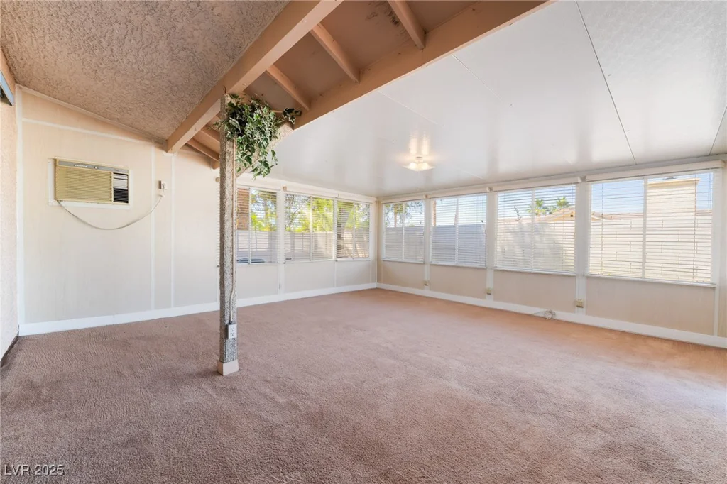 2086 Angel Falls, Henderson, NV 89074