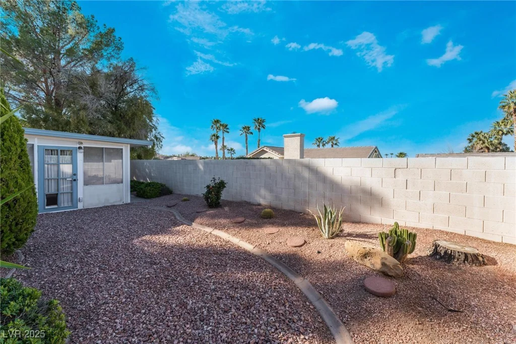 2086 Angel Falls, Henderson, NV 89074