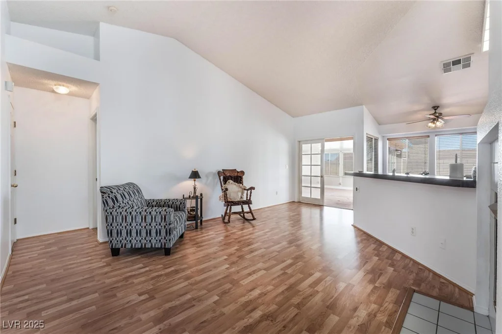 2086 Angel Falls, Henderson, NV 89074