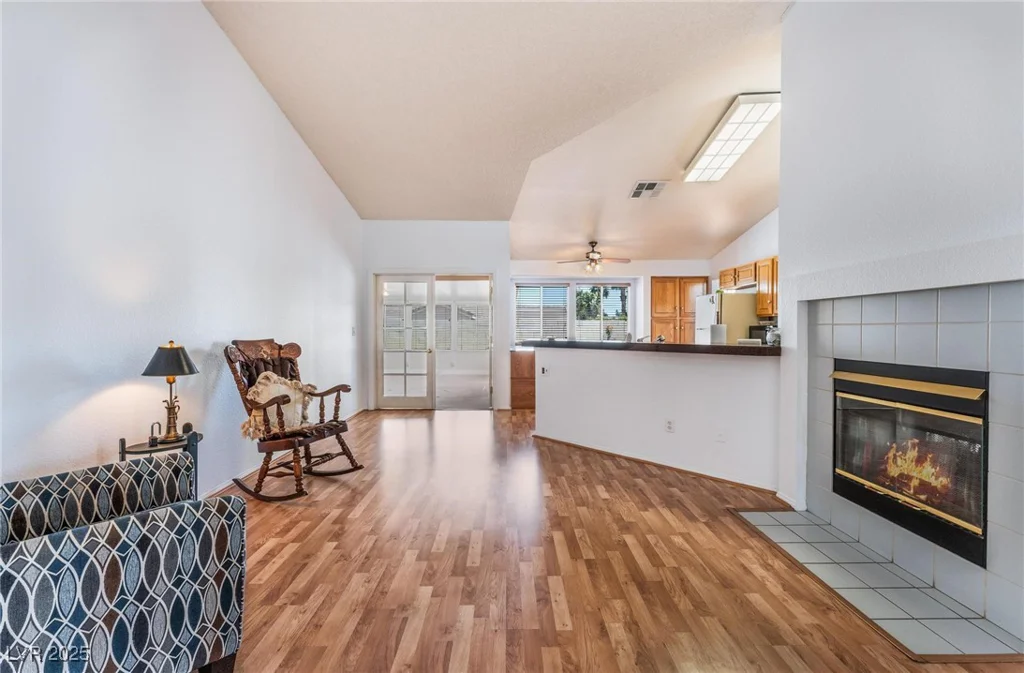 2086 Angel Falls, Henderson, NV 89074