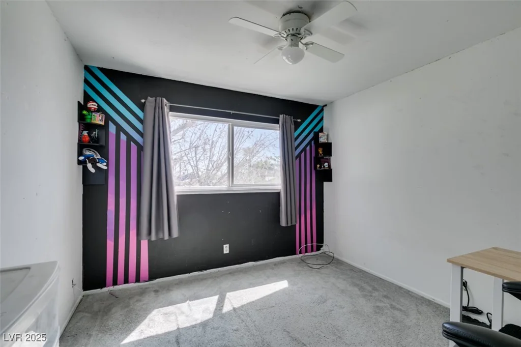 100 Huntly, Las Vegas, NV 89145