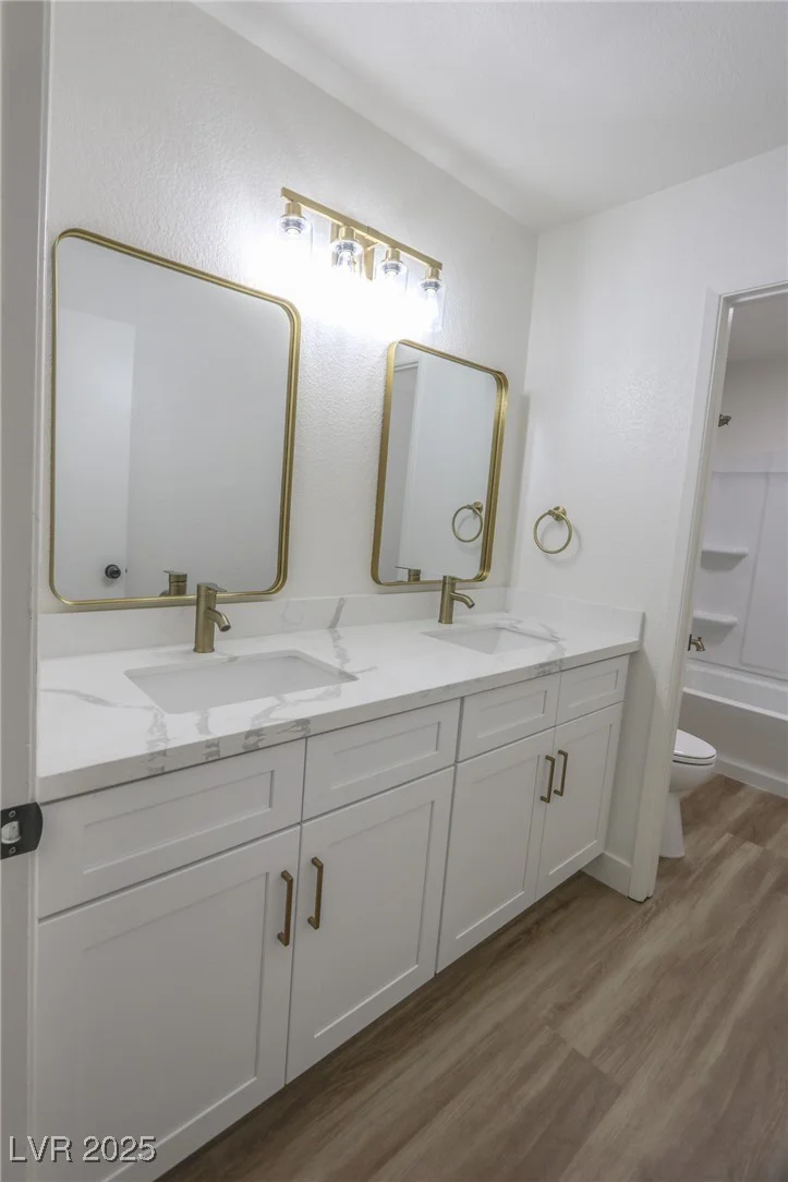 6842 Greengrove, Las Vegas, NV 89103