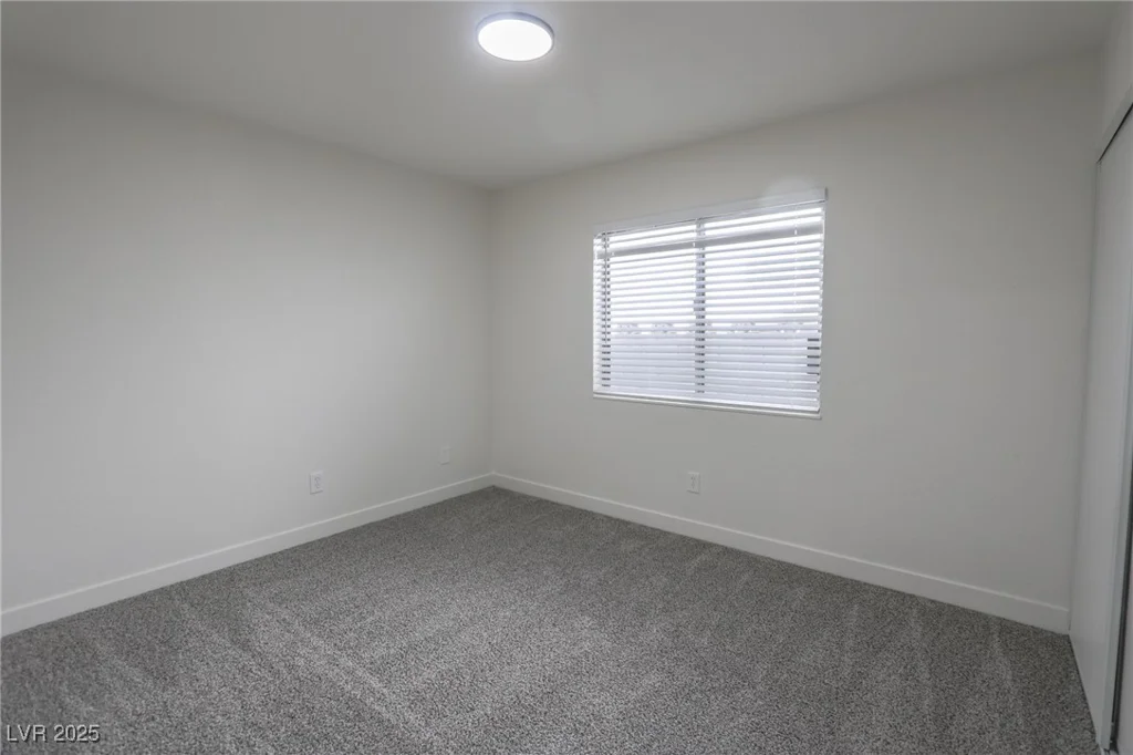 6842 Greengrove, Las Vegas, NV 89103