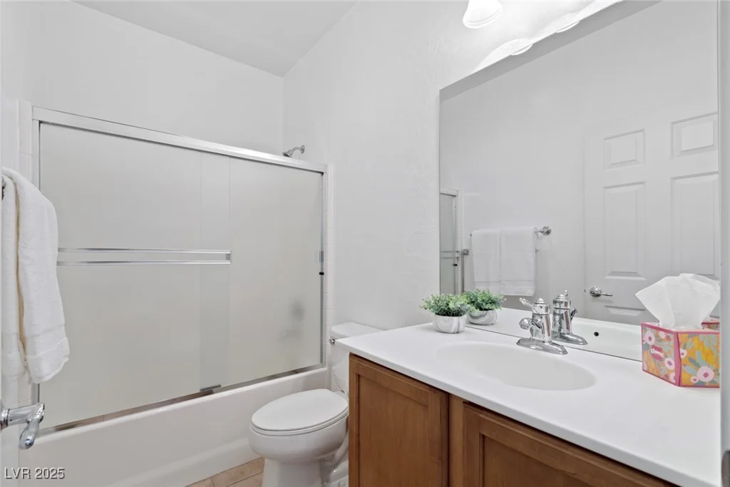 7448 Lintwhite, North Las Vegas, NV 89084
