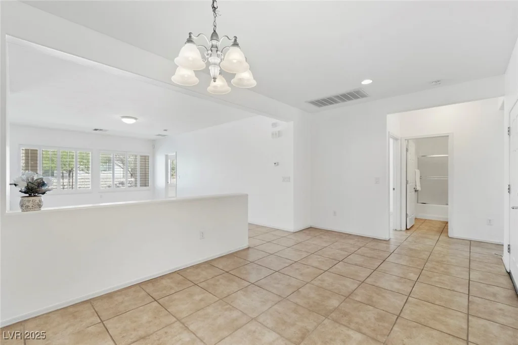 7448 Lintwhite, North Las Vegas, NV 89084
