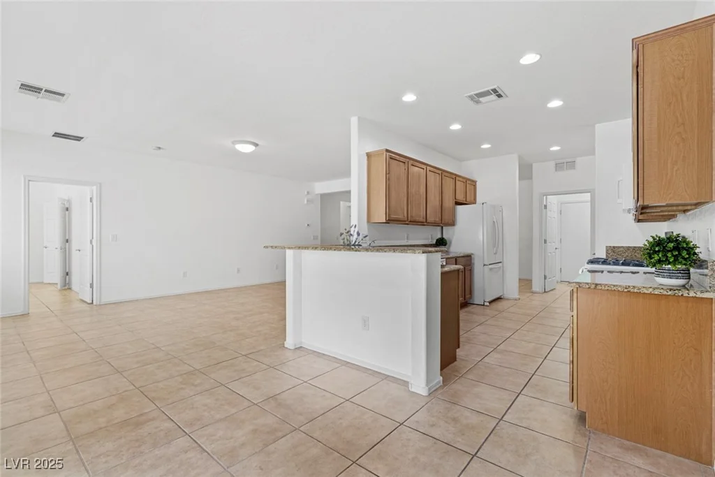 7448 Lintwhite, North Las Vegas, NV 89084