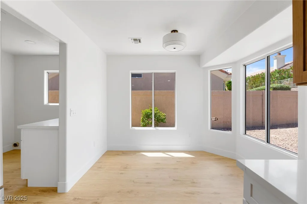 2913 Hawksdale, Las Vegas, NV 89134