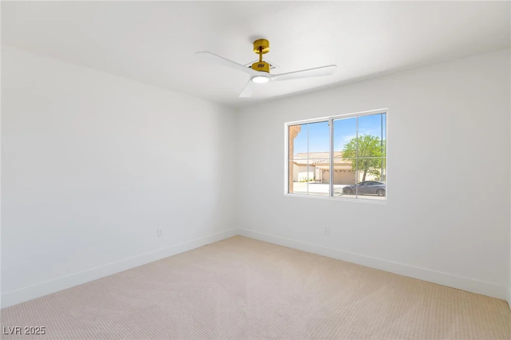 2913 Hawksdale, Las Vegas, NV 89134