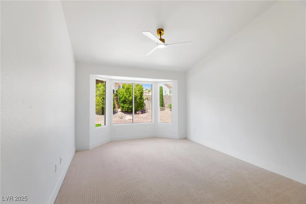 2913 Hawksdale, Las Vegas, NV 89134