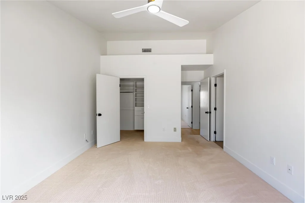 2913 Hawksdale, Las Vegas, NV 89134
