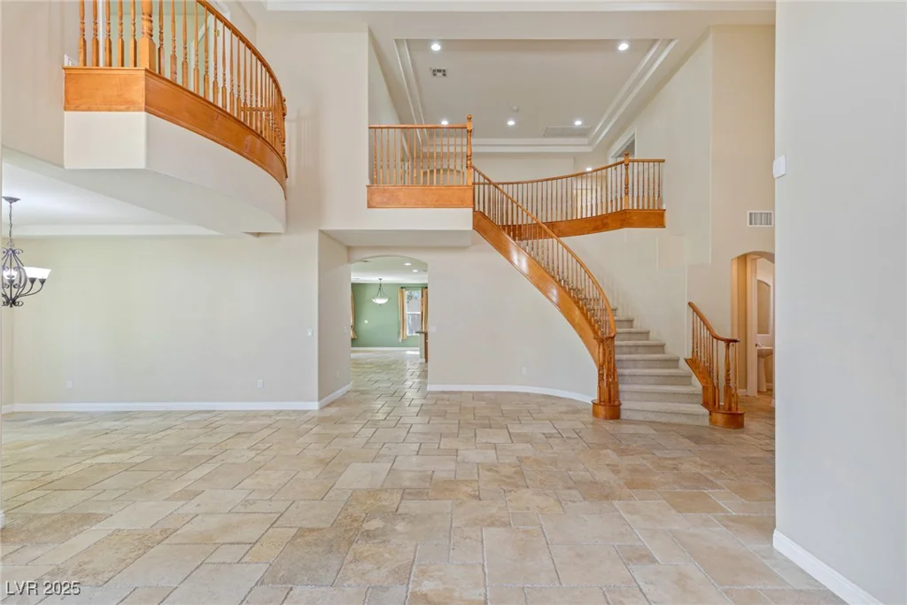 10761 Capesthorne, Las Vegas, NV 89135