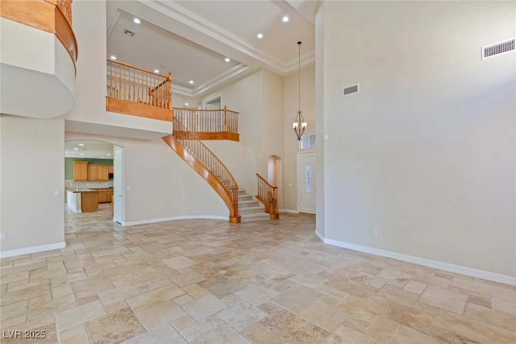 10761 Capesthorne, Las Vegas, NV 89135