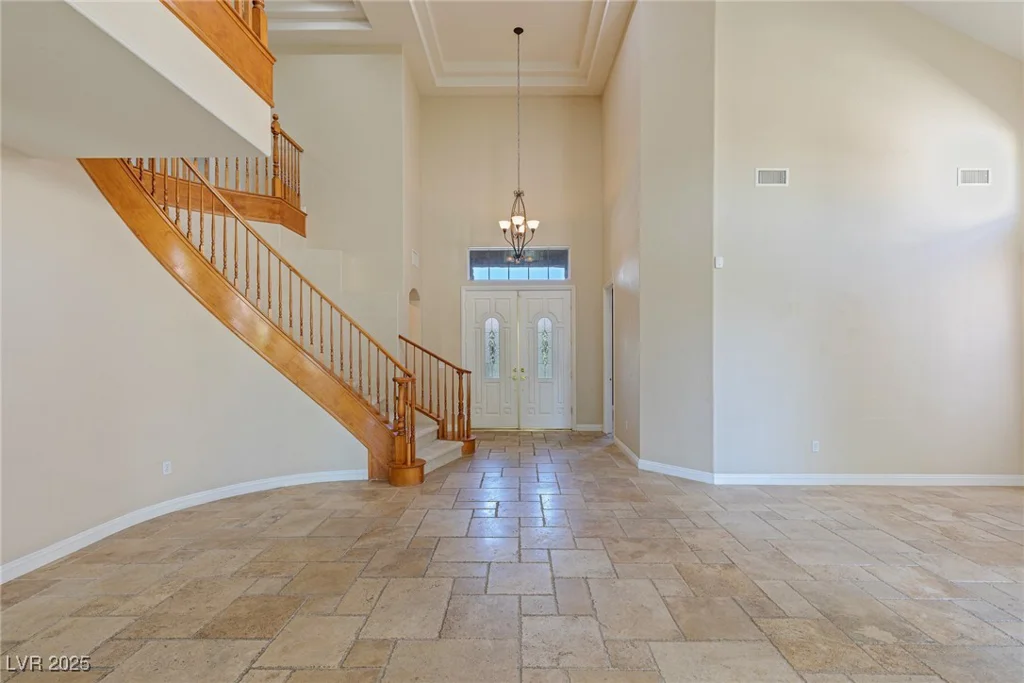 10761 Capesthorne, Las Vegas, NV 89135