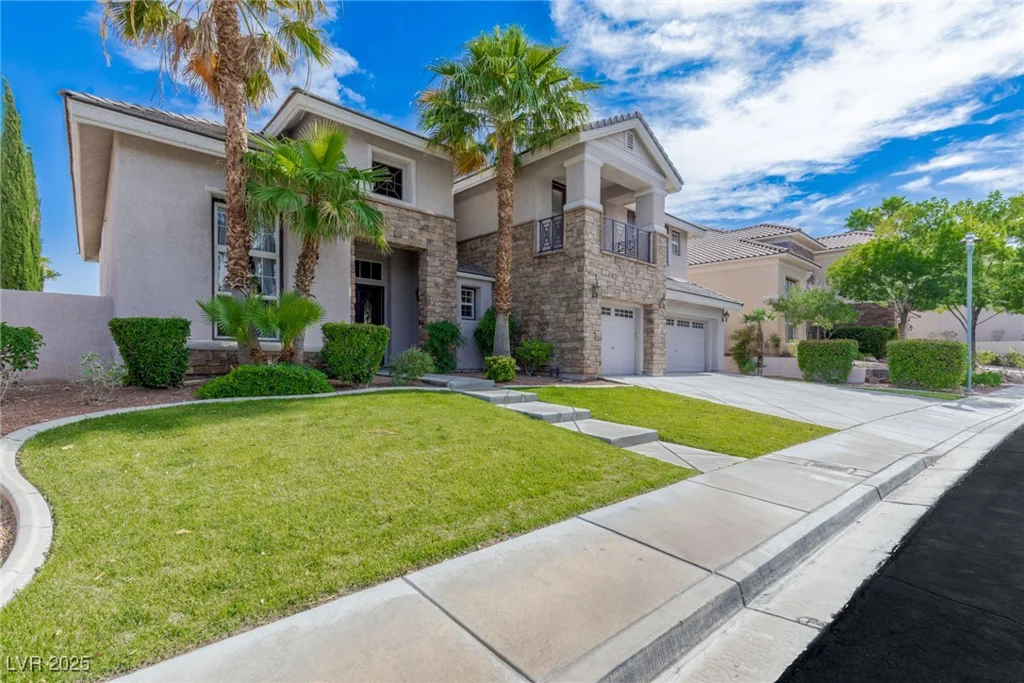 10761 Capesthorne, Las Vegas, NV 89135