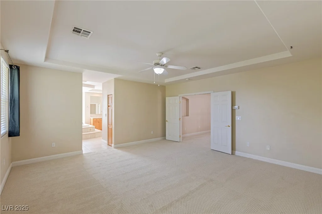 10761 Capesthorne, Las Vegas, NV 89135