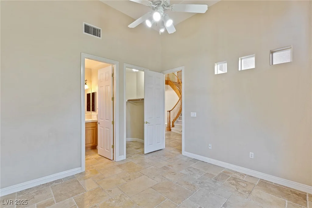 10761 Capesthorne, Las Vegas, NV 89135